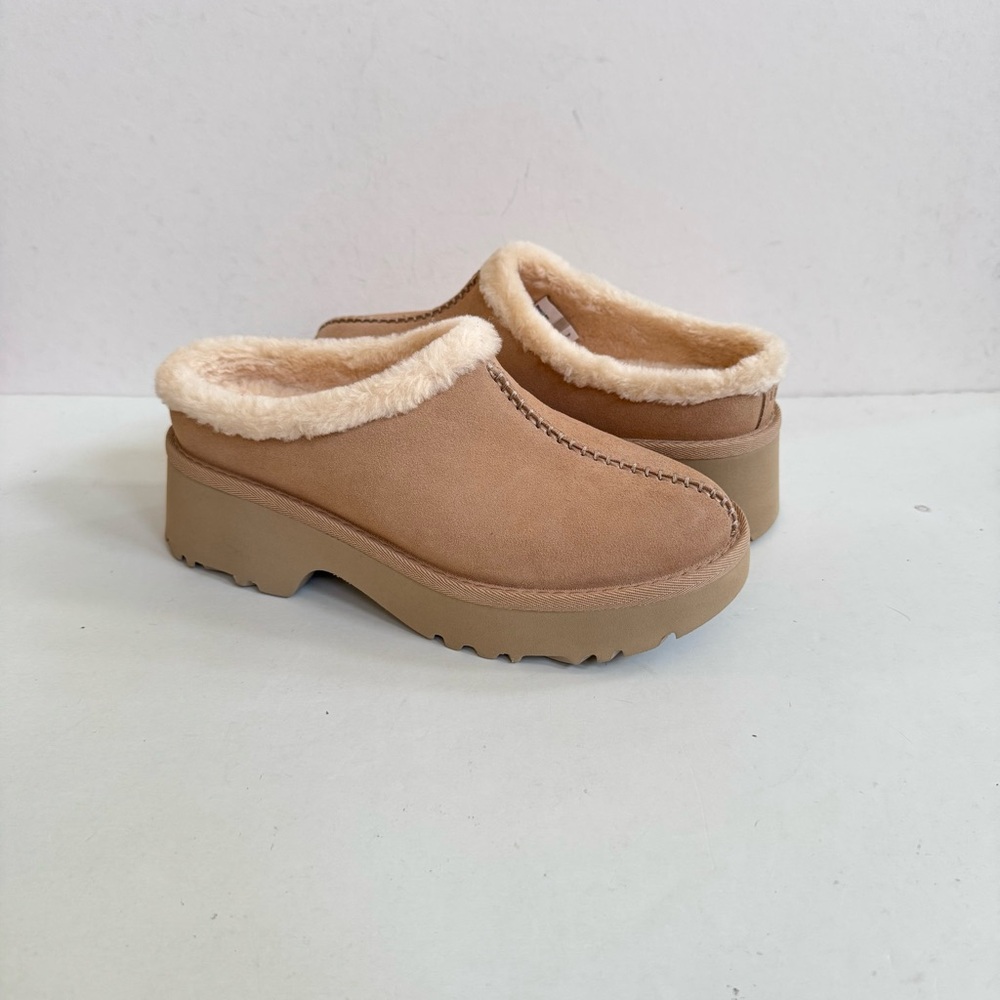 UGG NEW HEIGHTS COZY CLOG DRIFTWOOD SLIP ON PLATFORM SANDALS